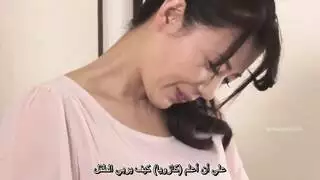 شهوة عائلية: أم يابانية في جنس جماعي جامح مع أولادها البالغين