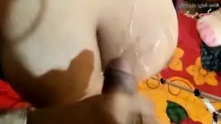 ركوب جامح على قضيب سميك ينتهي بانفجار سائل منوي فوضوي