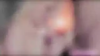 الشقراء المثيرة لولا فاي تمارس الجنس مع وسيم عشوائي في غرفة نومها