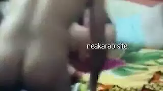 زوجان عربيان يمارسان الجنس العنيف: إيلاج عميق وأنين