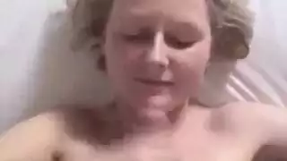 كس مبلل بعد نيك قوي