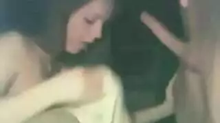 موقع إباحي مجاني يعرض مشاهد جنسية مدبلجة