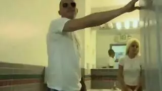 الإذلال الديوث الزوج قبل نائب الرئيس