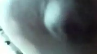 أثداء عربية طبيعية تتطلب اهتمامًا فمويًا