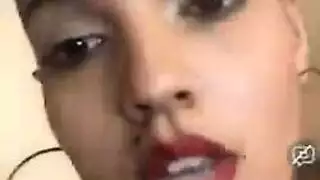 إشباع الفاتنة الموشومة اليومي: ضاجع قاس من قضيب أسود ضخم