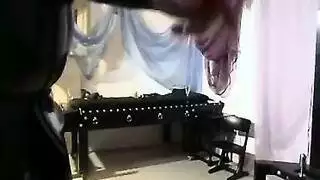 عبودية هواة الثلاثي عيد الرعب