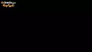 ثلالة يقبلون بغظهم