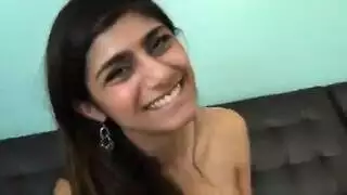 اول سكس لها