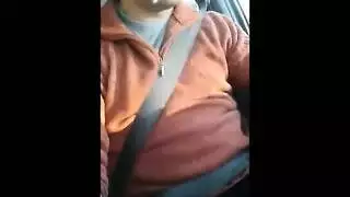 جنس صريح في السيارة: عربي ينيك بشهوة على طريق مهجور