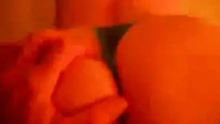 سكس سحاق عنيف – بنات يمارسن الجنس بقوة مع بعض