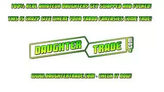 أخوان مبادلين يشاركان زوجاتهم في ثنائي جنسي صريح