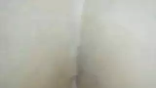 مشهد إباحي: نيك سيدة بقضيب مشعر