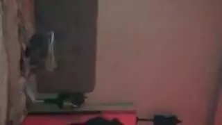 فتاة مصرية حارسة تبلع زب عربي ضخم