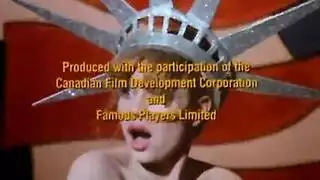 نساء ناضجات أجنبيات في مشاهد صريحة