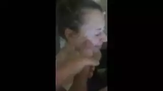 تلصص الاخ على جارته الشقراء