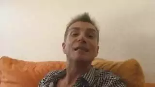 ممرضات وقحات في فيلم طبي إباحي صريح