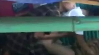بابا في العمل: فيلم أنبوب إباحي غير مقطع