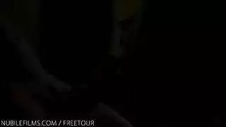 جماع صريح على موقع للبالغين مجاني