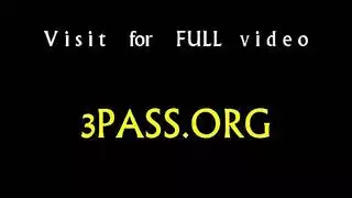 شقيقة مغرية تريح توتره الجنسي في فيلم إباحي صريح