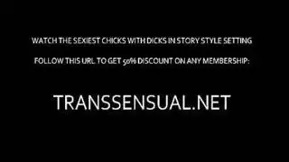 فتاة متحولة جنسياً ومطلقة ناضجة في مشهد سحاقي مثير