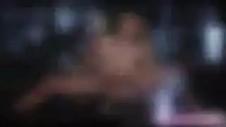 مومس المكتب تأخذ نيك قوي من حارس الأمن