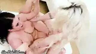 شيميل شقراء تنيك نجمة الاباحية أنجيلا وايت