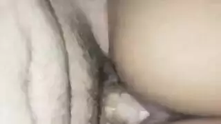 كيف الزوج يمص لي زوجته مصاصيطها