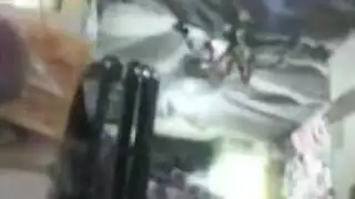قبلات على الطيز وبوس