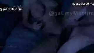 زوجة الأب الجميلة النائمة يتم أخذها من قبل ابن زوجها