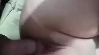 عذراء إيرانية هاوية شرج قاسي وقذف داخلي