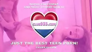 عيد الرعب قديم ويونغ زوجة في الثلاثية