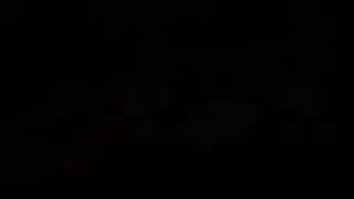 العاهرة المراهقة أغريس تطلب ضربًا جنسيًا قاسيًا