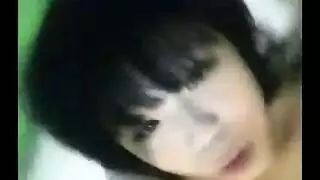 ثلاثية إيطالية مراهقة في علاقة جماعية