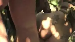 بنت مراهقه تمارس الجنس