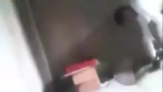 ينيكها صاحبها من طيزها وصوتها بالعافيه
