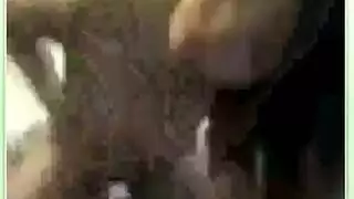 سين أنجل وسيلفيا في مشهد إباحي لجماع مزدوج