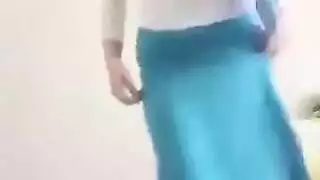 الجسم المصري التقليدي يُستخدم بخشونة في فيديو جنسي خام