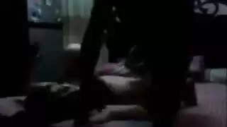 خيال الإيلاج المزدوج: اختراق فتحاتها واحدة تلو الأخرى