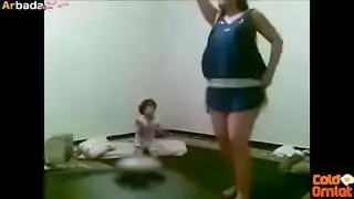 شهوة أنثوية هايجة تنتهي بقذف مني على الوجه