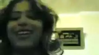عاهرة سمينة محششة تصرخ من النياك المصري القوي