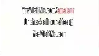 ظريفة مرتدية النظارات تعطي جنسًا فمويًا ثم تنكح بقوة من الخلف