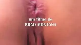 فتاة مثيرة تجعل حبيبها مدمنًا على أكل كسها