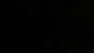 إباحية علنية: بنت مصرية محجبة تتفاخر بكسها الضيق وطيزها