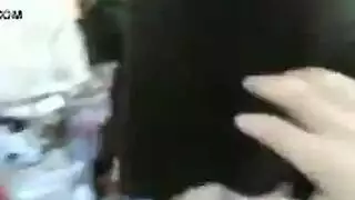 ينيكه في صدرها اجنبي