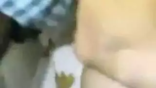 ثنائي مصري يتحول إلى علاقة جماعية جامحة