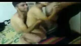 لعب طبي: الطبيب يسيطر على المريضة بقضيبه السميك