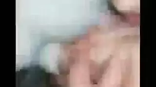 الفنانة رزان مغربي