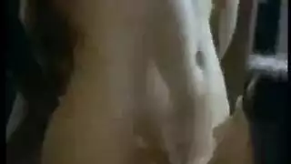 عاهرات مثيرة يتوسلن لنيك خلفي قاس