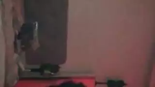 فتاة مصرية ترضع قضيب عربي صلب