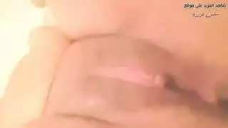 امرأة مشاكسة زوجة عرقي الجنس زى موحد